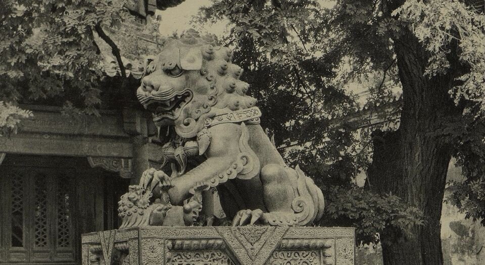 燕京胜迹.Peking the beautiful.内页照片.七十一幅.By Herbert C. White.上海商务印书馆.1927年出版.中国国家图书馆藏