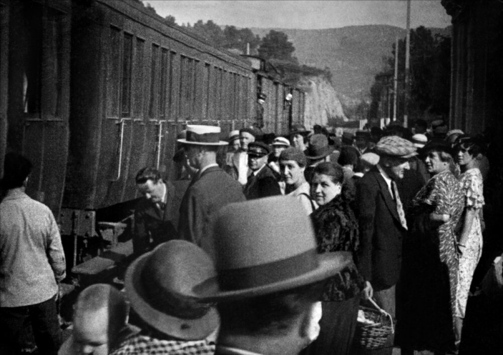 1896.火车到站 黑白 默片 高清 法国纪录短片 豆瓣9.4 Arrival of a Train at La Ciotat