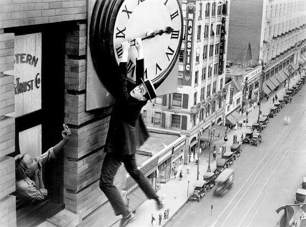 1923.安全至下 默片中字 黑白 高清 美国喜剧爱情 豆瓣8.8 Safety Last .BD.CC.2Audio.MiniSD-TLF