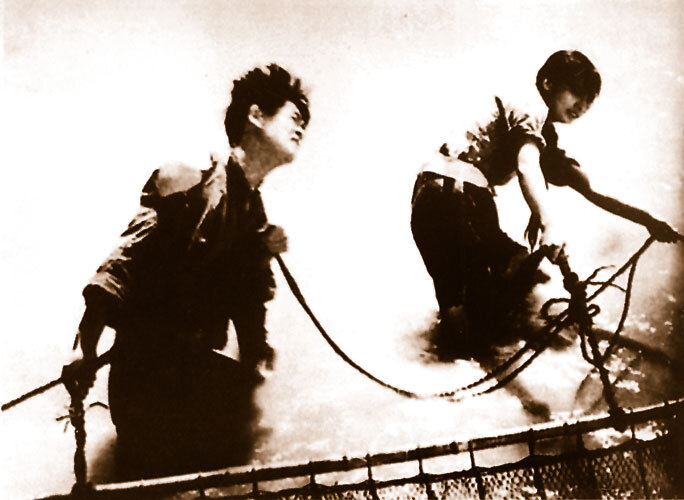 1934.渔光曲 默片黑白 清晰版有水印 豆瓣7.8 首部国际获奖影片