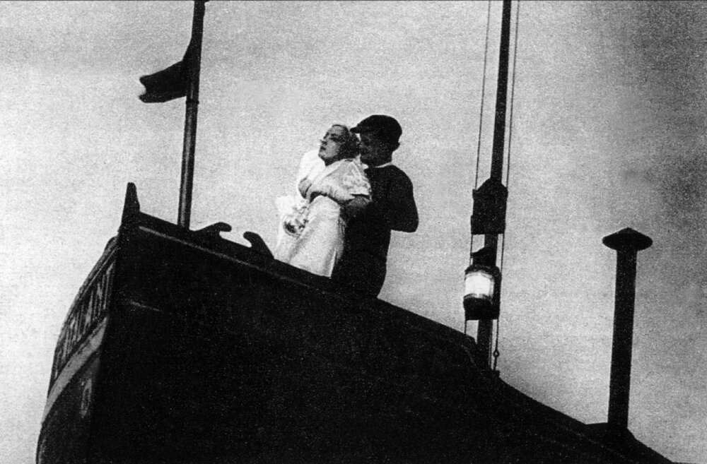 1934.亚特兰大号 黑白 中字 法国爱情 高清 豆瓣8.0 L'Atalante.CC.BluRay.720p.x264.FLAC-CMCT