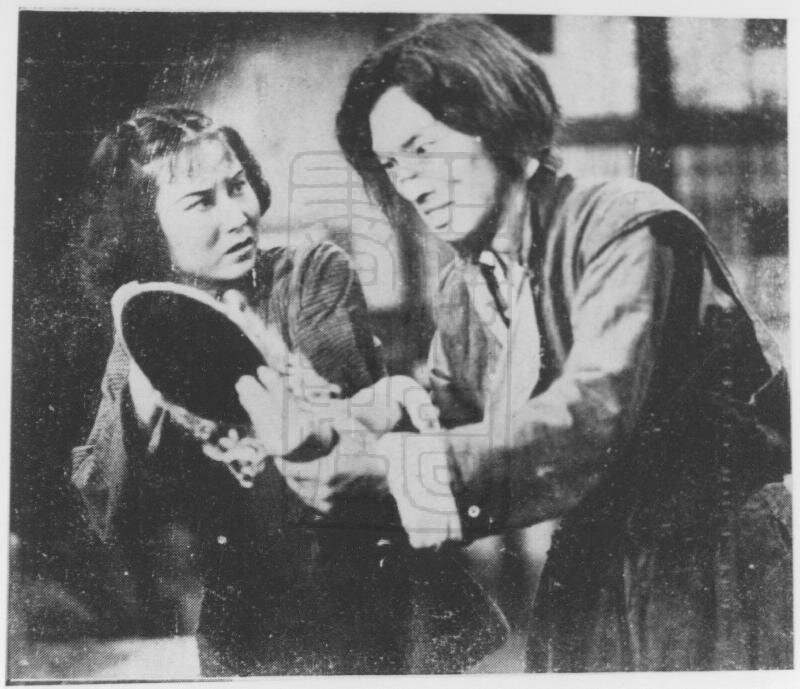 1943.秋海棠 有声黑白 模糊有水印 豆瓣7.1