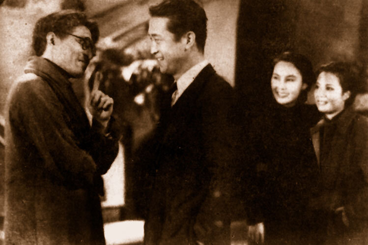 1947.八千里路云和月 有声黑白 高清修复 豆瓣7.5 白杨陶金