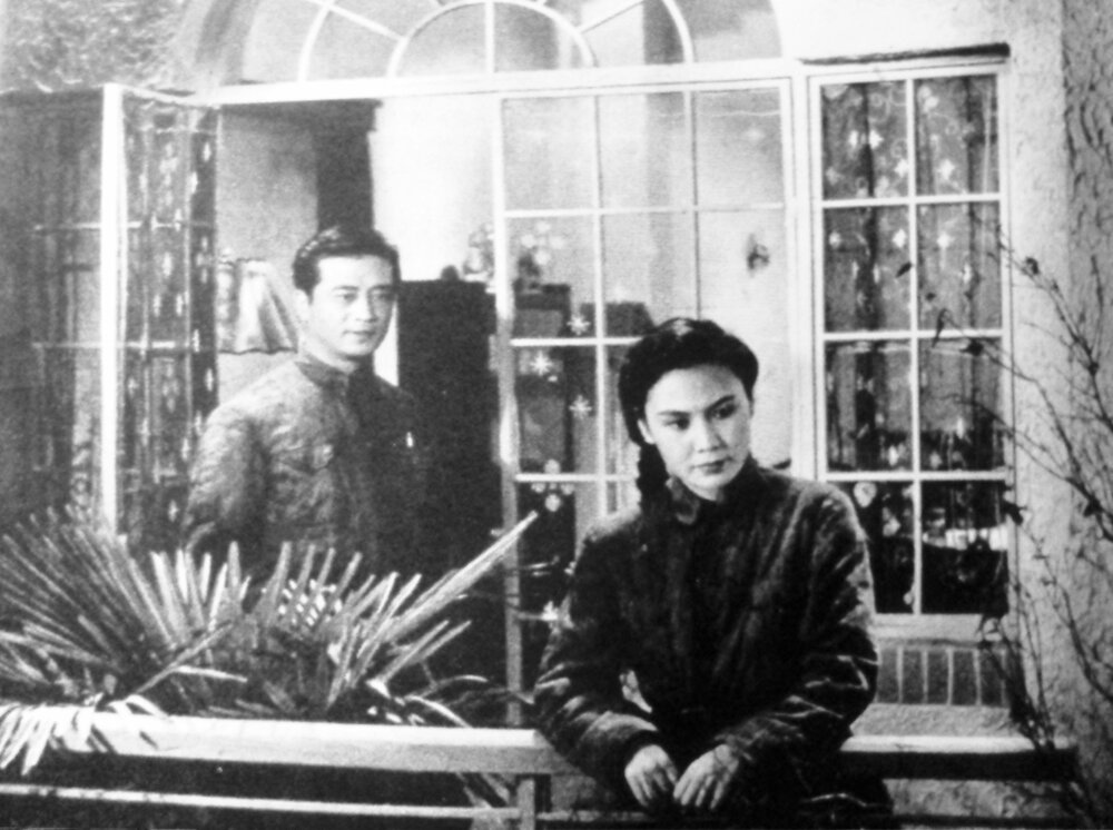 1947.八千里路云和月 有声黑白 高清修复 豆瓣7.5 白杨陶金