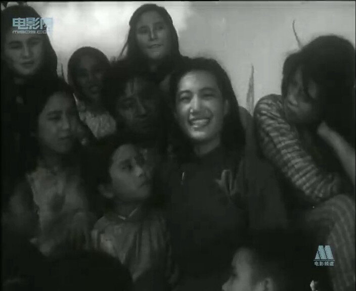 1950.卫国保家 黑白 高清 东影 豆瓣无分