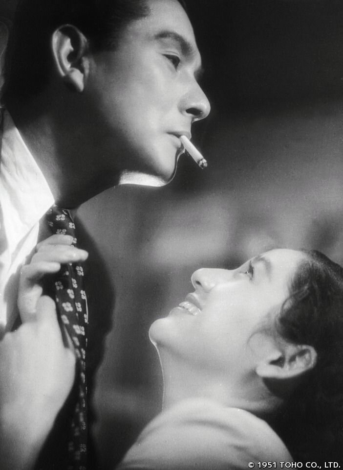 1951.饭 黑白中字 日本剧情 高清 豆瓣8.2 DVDRip.x264-AeroHut
