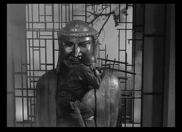1951.钢盔 美国动作战争 黑白 中字 高清 豆瓣6.7 The.Steel.Helmet.D9.MiniSD-TLF