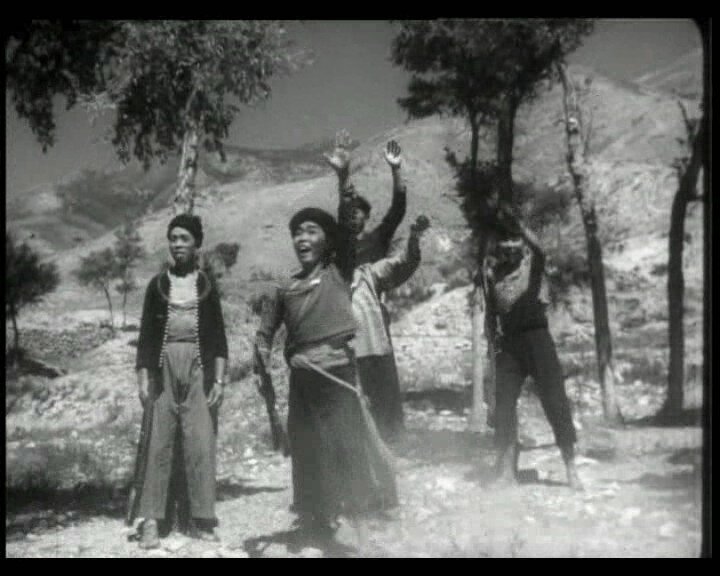 1955.脚印 黑白高清.八一悬疑片 豆瓣6.0
