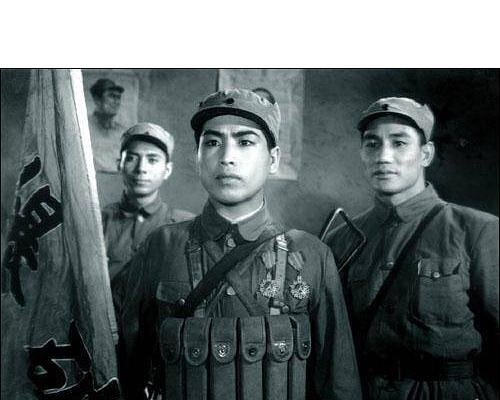 1955.董存瑞 AI渲染彩色版 高清 豆瓣7.4