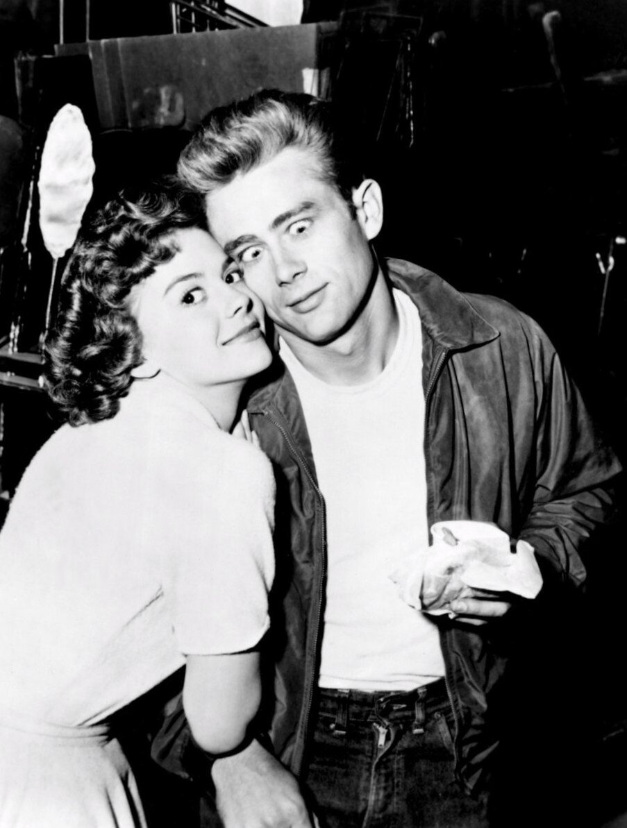 1955.无因的反叛 彩色 中字 高清 美国剧情 豆瓣8.0 Rebel Without a Cause ()