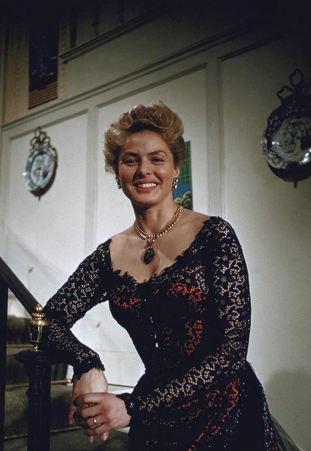 1956.艾琳娜和她的男人们 彩色中字 清晰 法意喜剧爱情 豆瓣6.5 Elena et les hommes