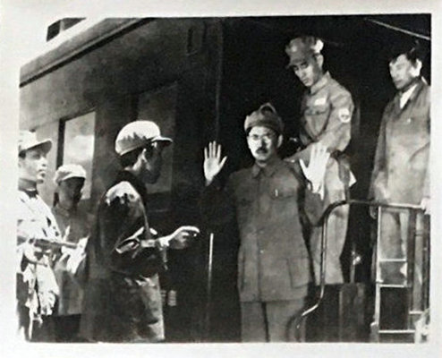 1956.国庆十点钟 黑白高清.长影悬疑片 豆瓣7.1