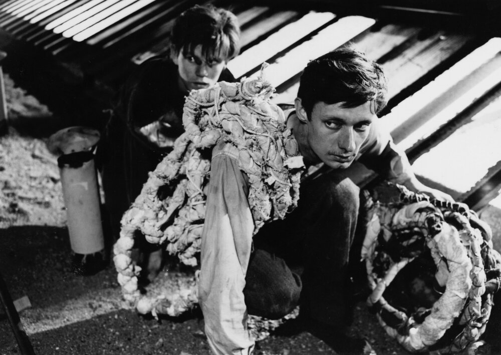 1956.死囚越狱.黑白 中字 法国战争惊悚 高清 豆瓣8.5 A.Man.Escaped.BluRay.720p.x264.AC3-CMCT