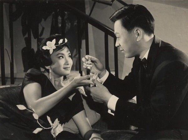 1960.佳人有约 黑白中字 清晰 香港惊悚 夏梦