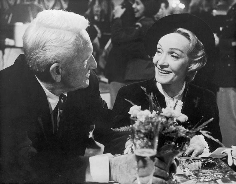1961.纽伦堡大审判.黑白 中字 美国剧情历史 高清 豆瓣9.1 Judgment.at.Nuremberg.BD.MiniSD-TLF