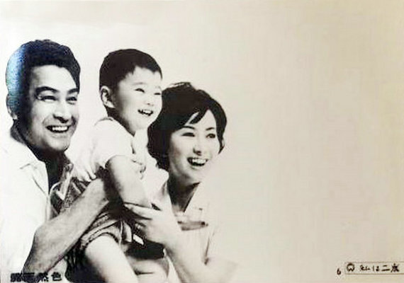 1962.我两岁 彩色中字 高清  日本喜剧 豆瓣7.8