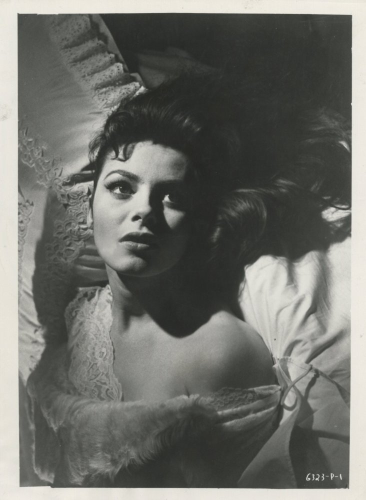 1963.黑色安息日.彩色中字 法意美恐怖 标清 豆瓣7.0 I tre volti della paura