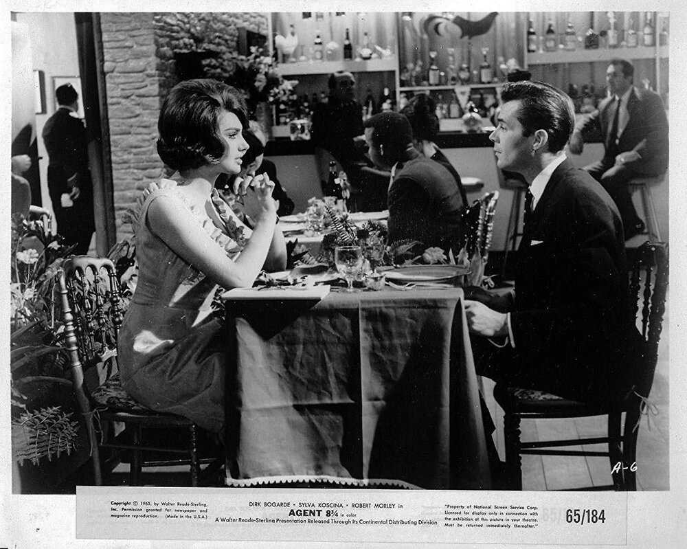 1964.捷京谍影 彩色 中字 英国喜剧 高清 豆瓣6.7 Hot Enough for June Blu-ray 1080p x264