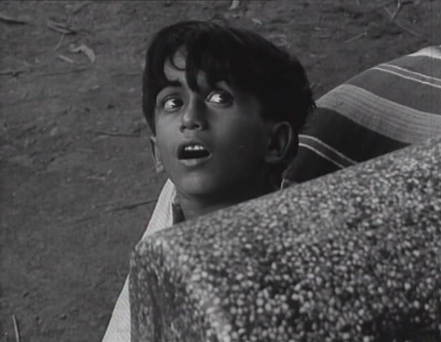 1965.金线. 黑白 英字 印度剧情 标清有水印 豆瓣7.4  Subarnarekha