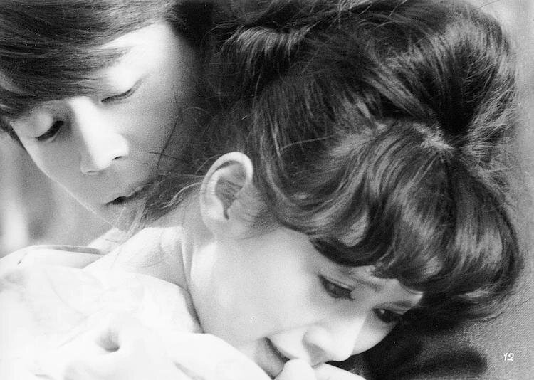 1965.美丽与哀伤 彩色 中字 日本爱情 标清有水印 豆瓣7.1With Beauty and Sorrow