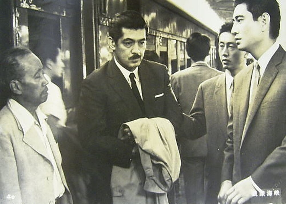 1965.饥饿海峡 黑白 中字 日本悬疑犯罪 高清 豆瓣8.3 A.Fugitive.From.The.Past.1080p.WEB-DL.x264.AAC-HQC