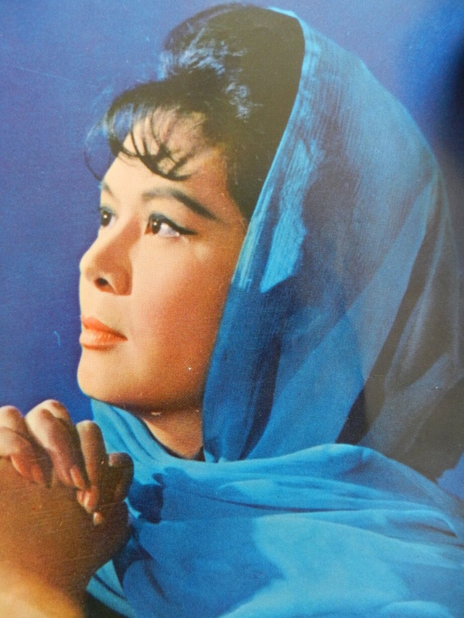 1966.蓝与黑 彩色中字 高清 香港爱情战争 豆瓣6.8 关山 林黛 邵氏