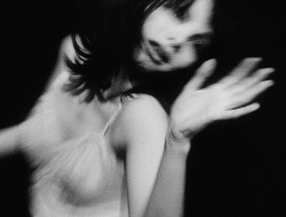 1966.脱离 黑白 美国歌舞5分钟短片 豆瓣7.6 Bruce Conner - - Breakaway