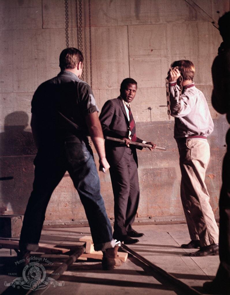 1967.炎热的夜晚 彩色 中字 美国悬疑惊悚犯罪 高清 豆瓣7.7 .In.The.Heat.Of.The.Night.720p.BRRip.x264.aac