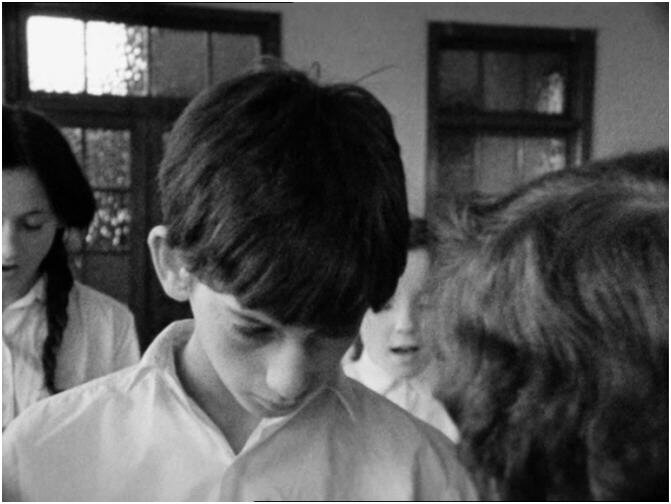 1972.我的童年 黑白 中字 清晰 英国传记 豆瓣8.3 My.Childhood.Bluray.720p.x264.AC3-CHD