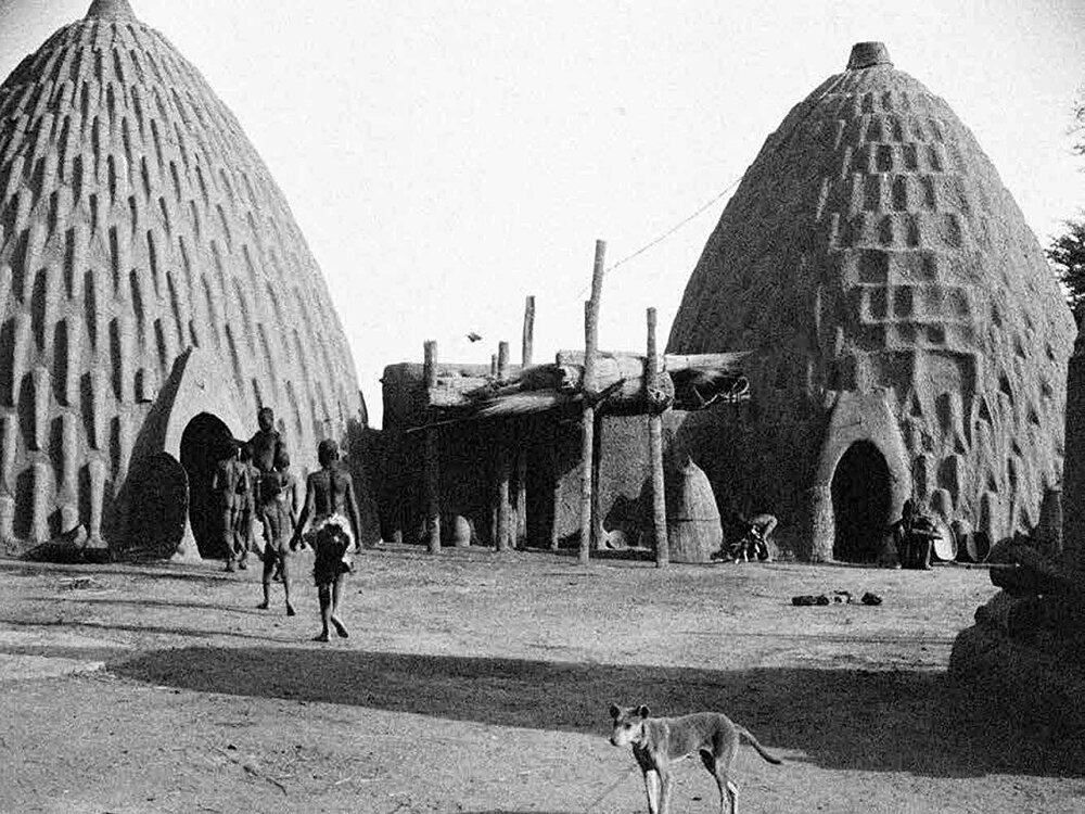 1927.刚果之行1.默片 黑白   高清 法国纪录片 豆瓣8.3 Voyage.au.Congo.AKA.Travels.in.the.Congo.1080p