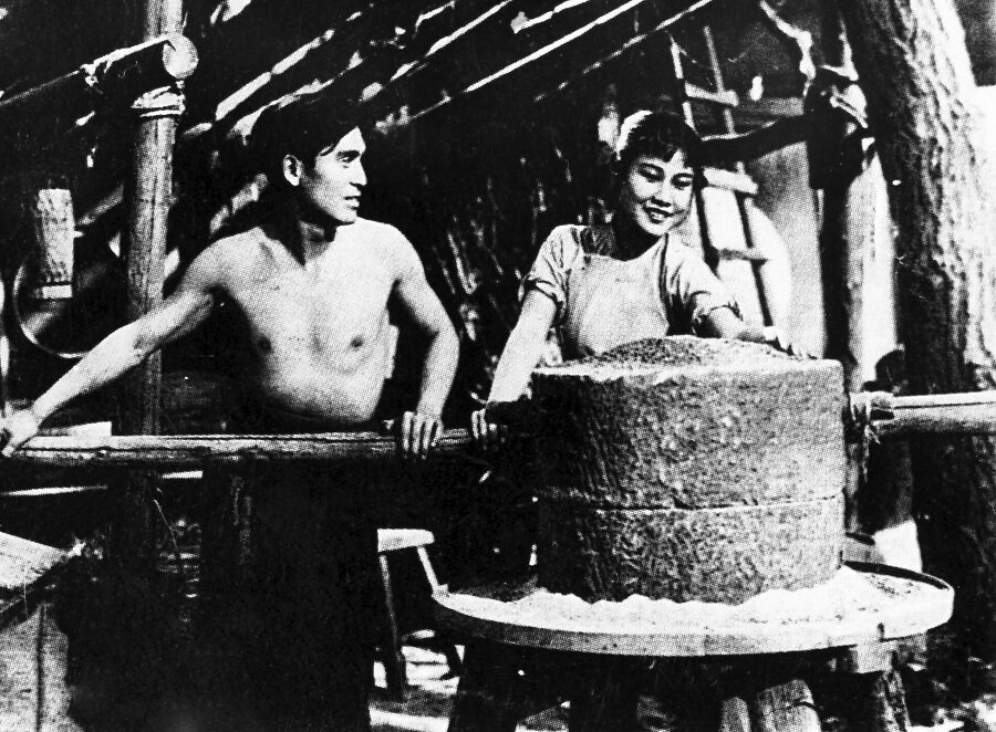 1947.松花江上 有声黑白 标清偏暗 豆瓣7.2