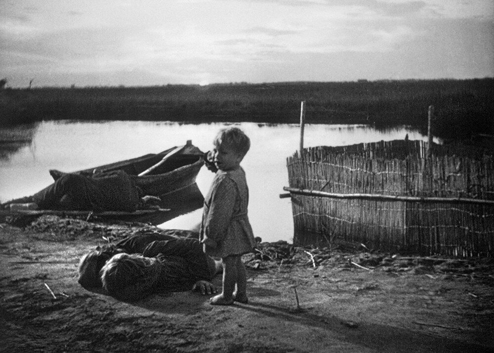 1946.战争三部曲2.战火. 黑白 中字 高清 意大利战争 豆瓣8.1 Paisà.D9.CC.MiniSD-TLF