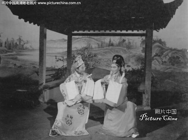 1954.越剧电影 梁山伯与祝英台 彩色 中字 高清 豆瓣8.6