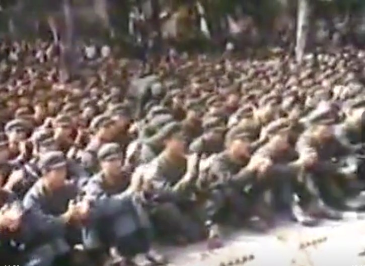 1972 庆祝建国二十三周年 —— 文革中期的国庆
