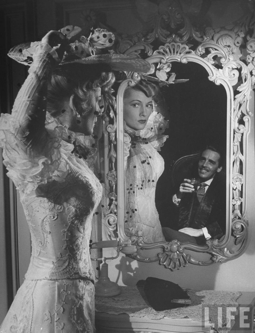 1947.砒霜美人 黑白无字 美国惊悚黑色 高清 豆瓣6.8 Ivy