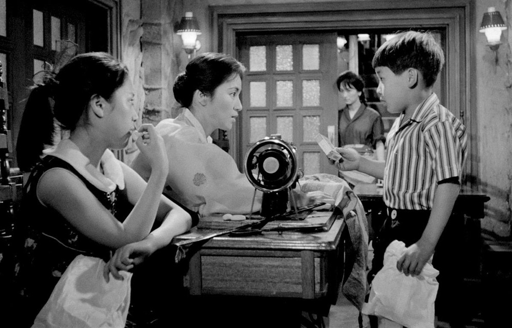 1960.下女.黑白 中字 高清 韩国惊悚犯罪 豆瓣7.1 Hanyo.AKA.The.Housemaid.BD.CC.MiniSD-TLF