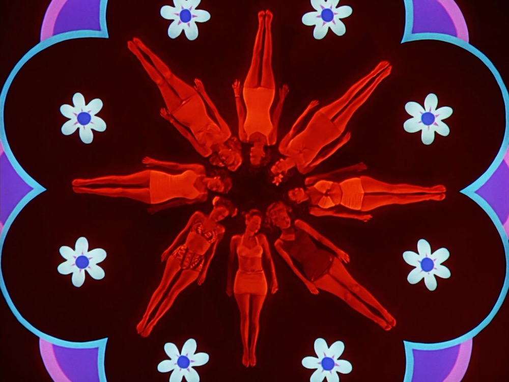 1945.三骑士. 国英双语 迪士尼The.Three.Caballeros.HDTV.2Audio.MiniSD-TLF